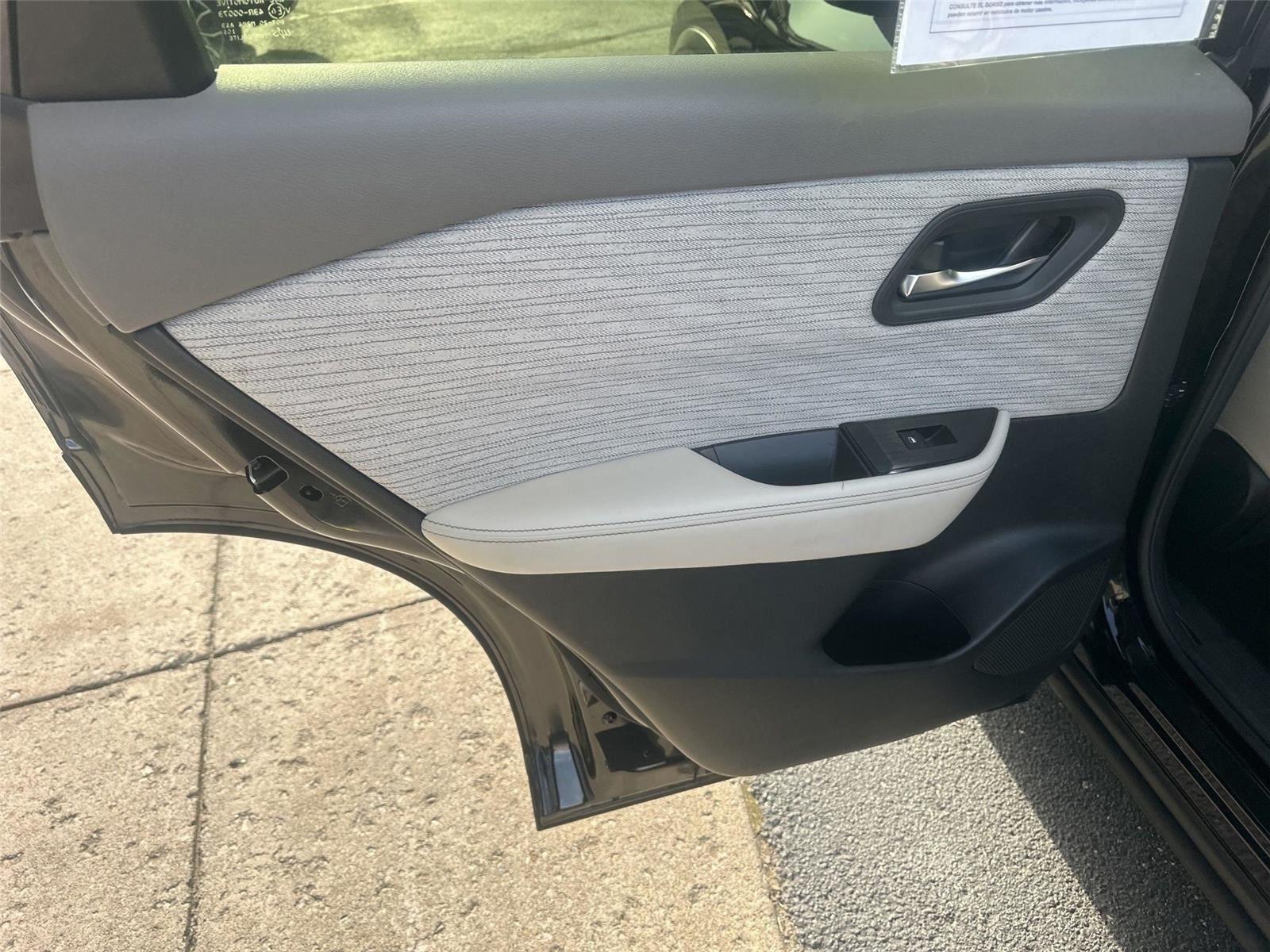 Nissan Rogue SV AWD 2023