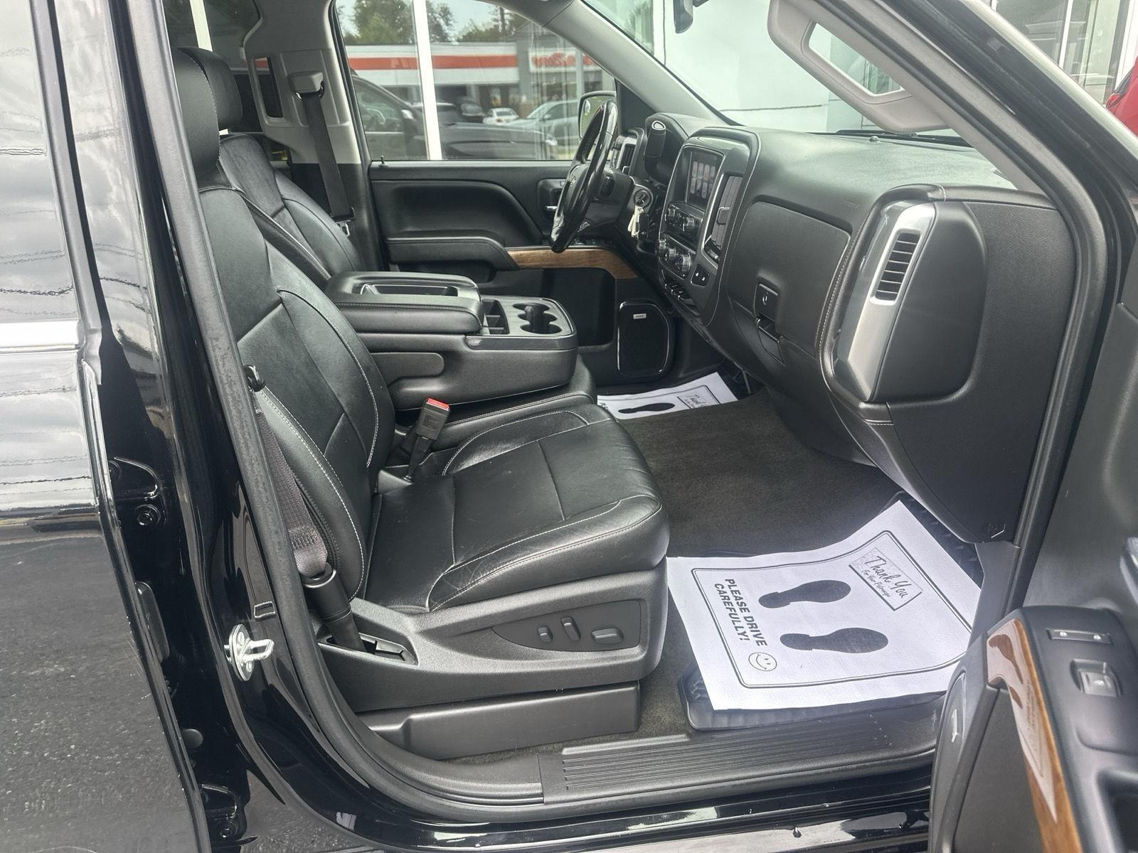 Chevrolet Silverado 1500 LTZ Crew Cab 4WD 2017