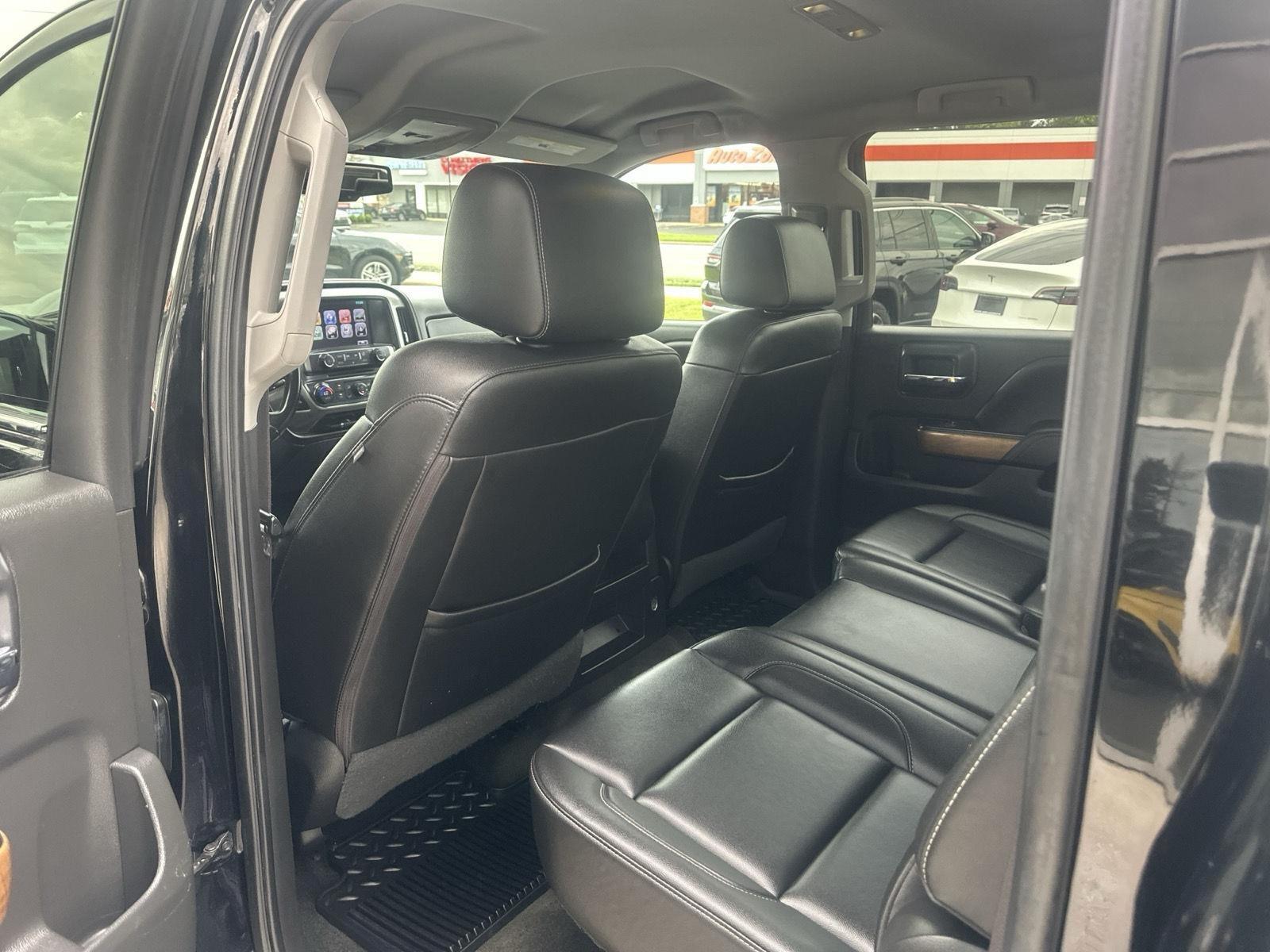 Chevrolet Silverado 1500 LTZ Crew Cab 4WD 2017