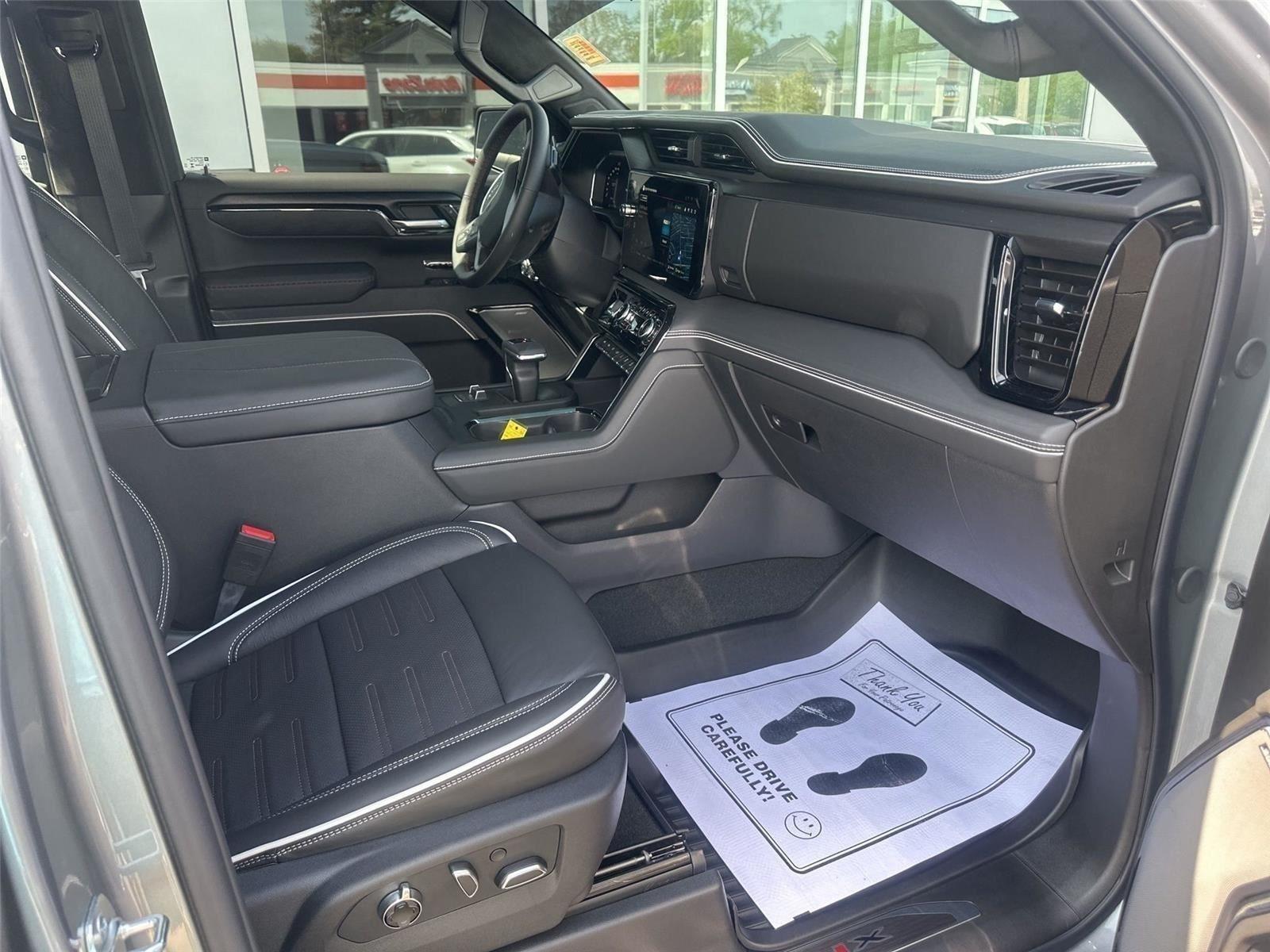 GMC Sierra 1500 AT4X Crew Cab 4WD 2026