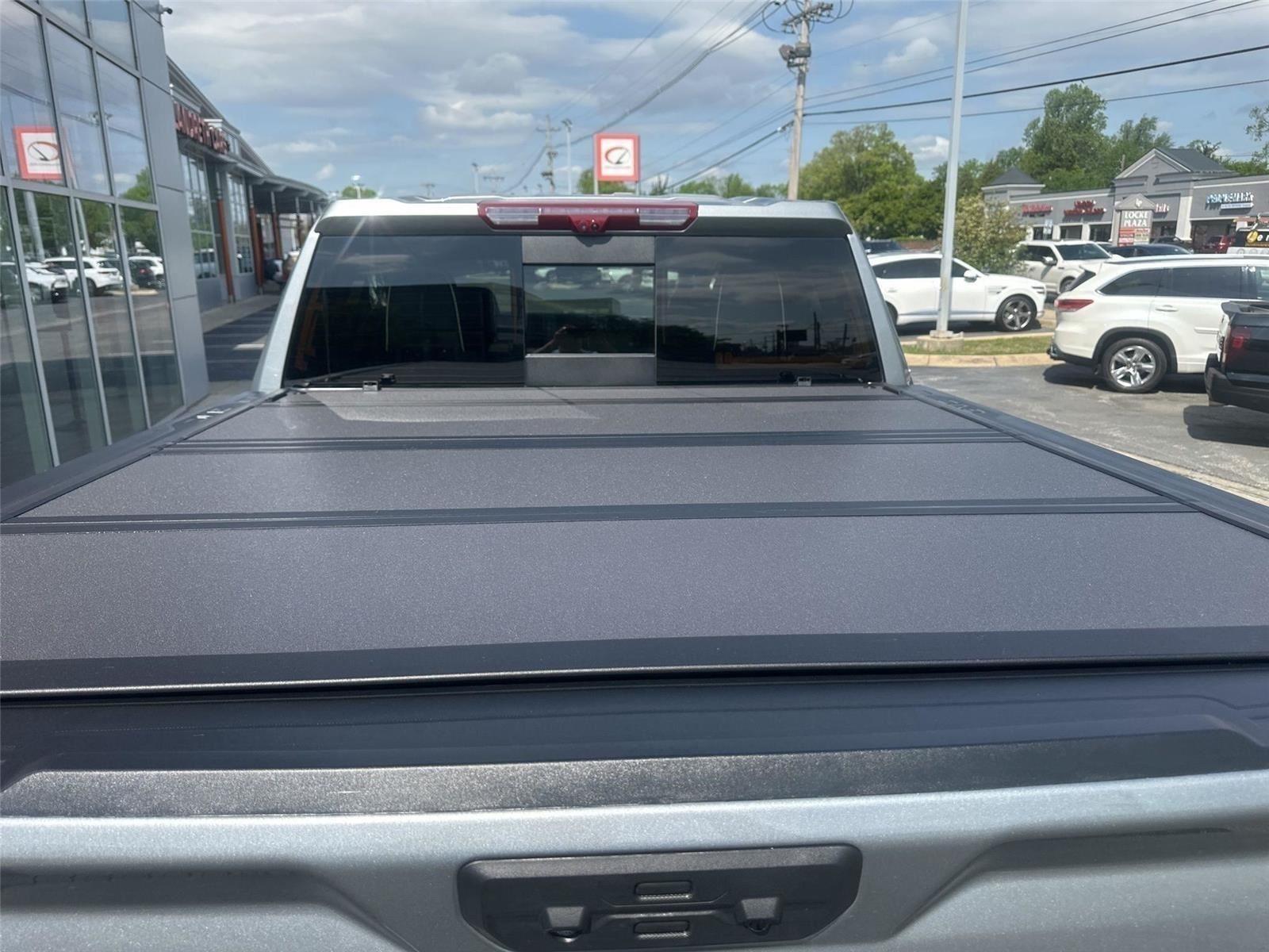 GMC Sierra 1500 AT4X Crew Cab 4WD 2026