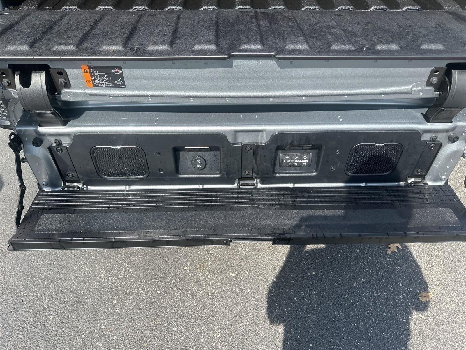 GMC Sierra 1500 AT4X Crew Cab 4WD 2026