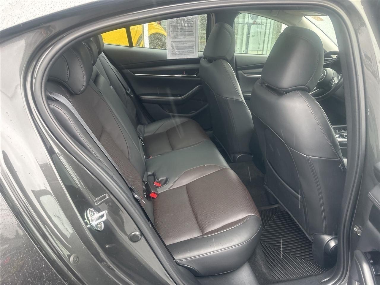 Mazda MAZDA3 Premium Plus AWD 2025