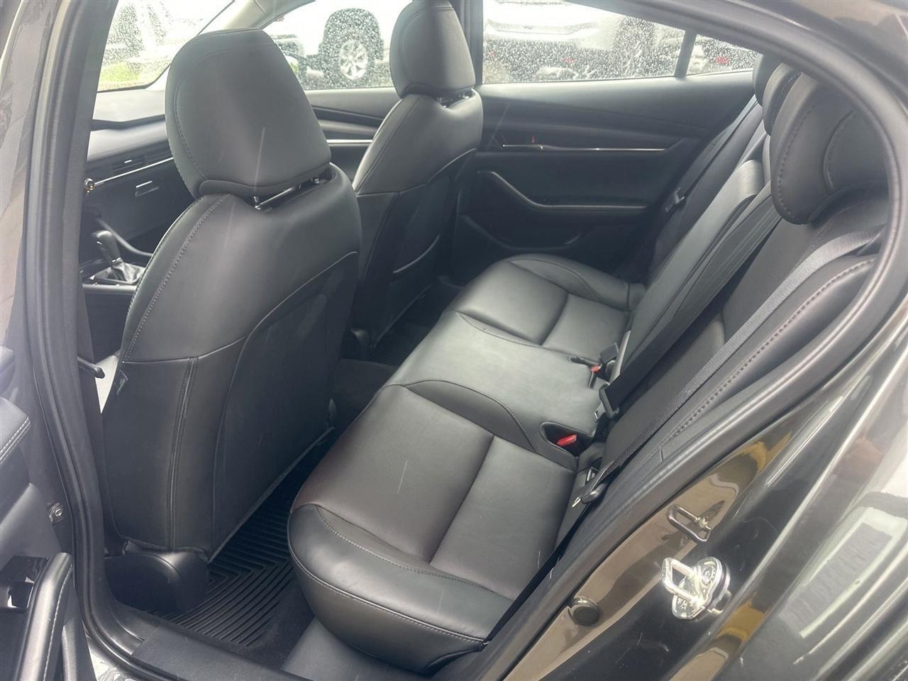 Mazda MAZDA3 Premium Plus AWD 2025