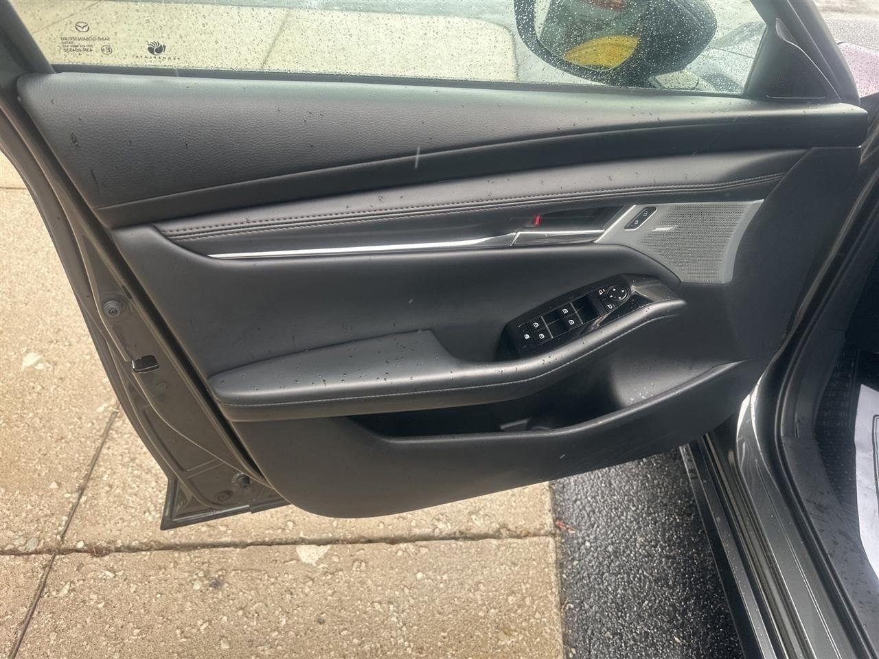 Mazda MAZDA3 Premium Plus AWD 2025