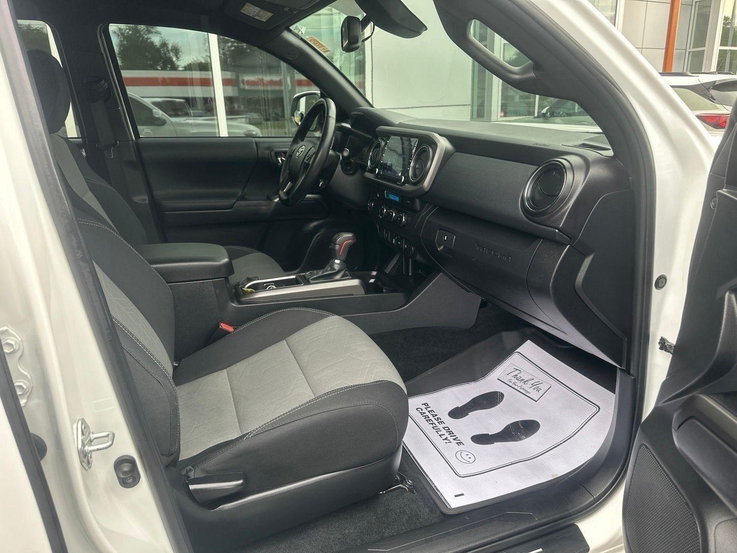 Toyota Tacoma SR5 Double Cab Long Bed V6 6AT 2WD 2023