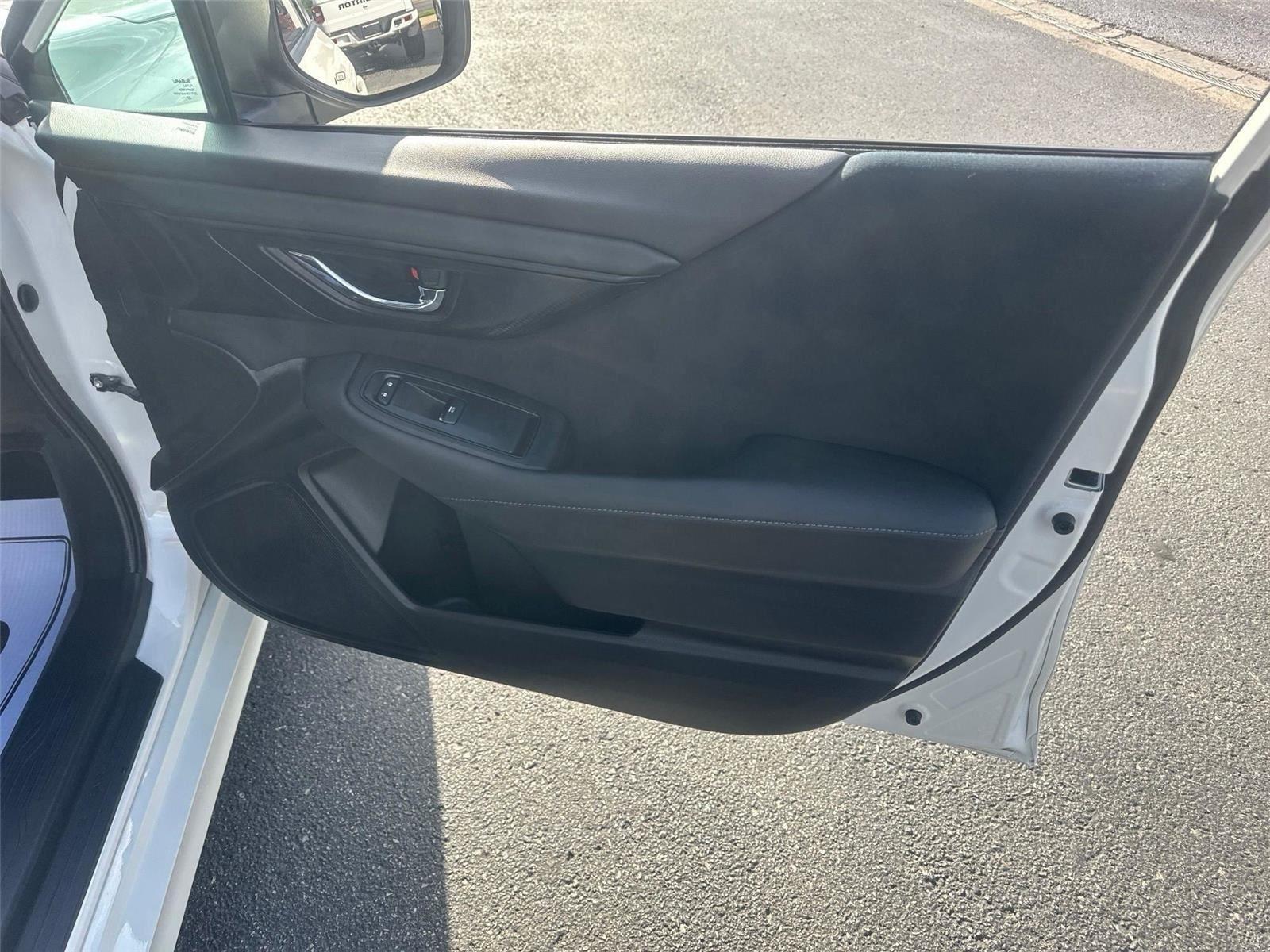 Subaru Legacy Premium 2023
