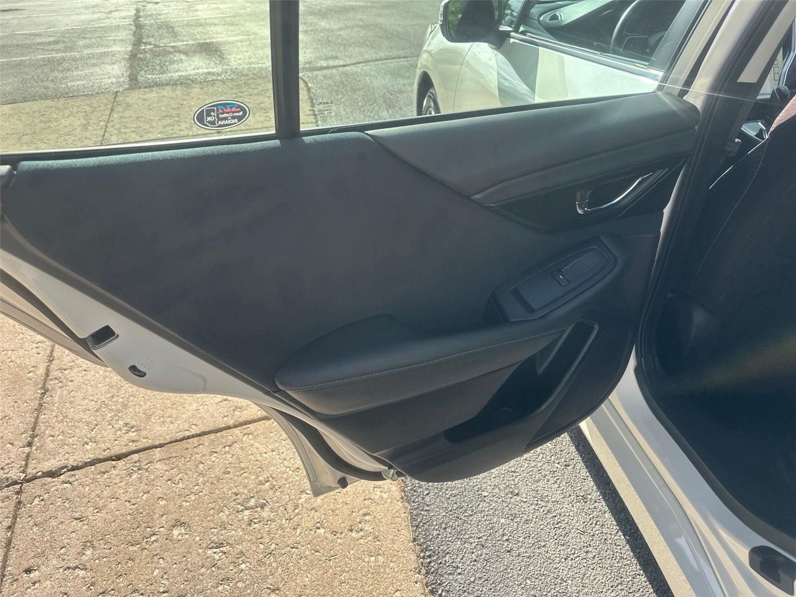 Subaru Legacy Premium 2023