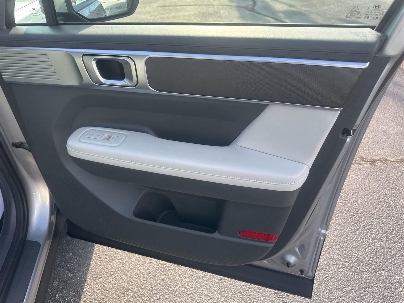 Hyundai Santa Fe SEL AWD 2025