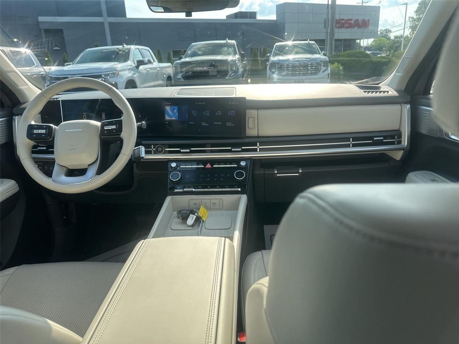 Hyundai Santa Fe SEL AWD 2025