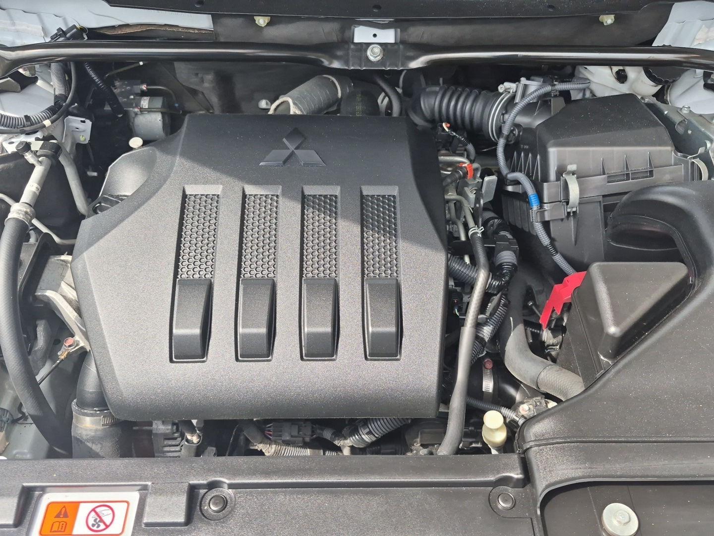 Mitsubishi Eclipse Cross SE AWD 2023