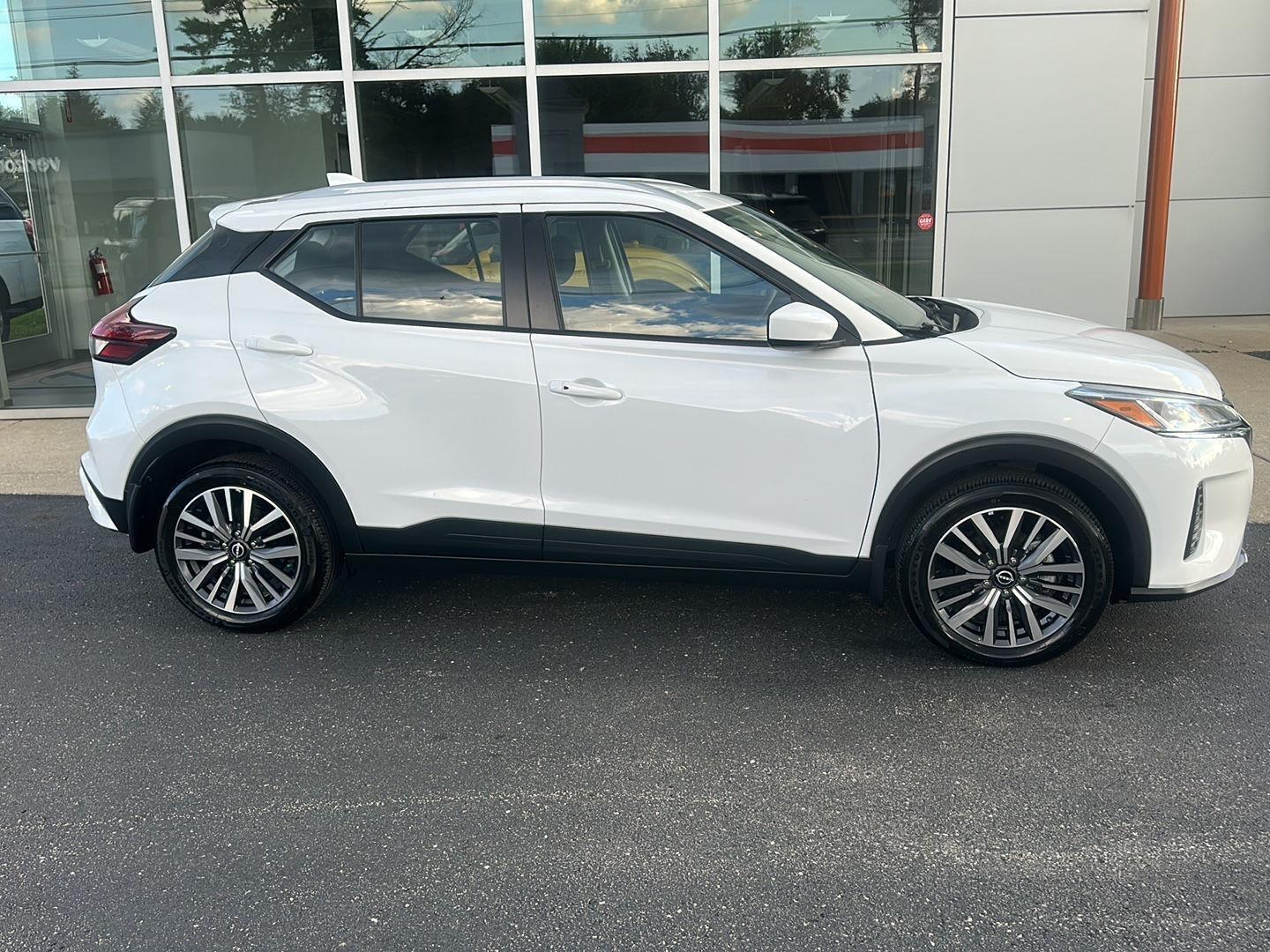 Nissan Kicks SV 2024
