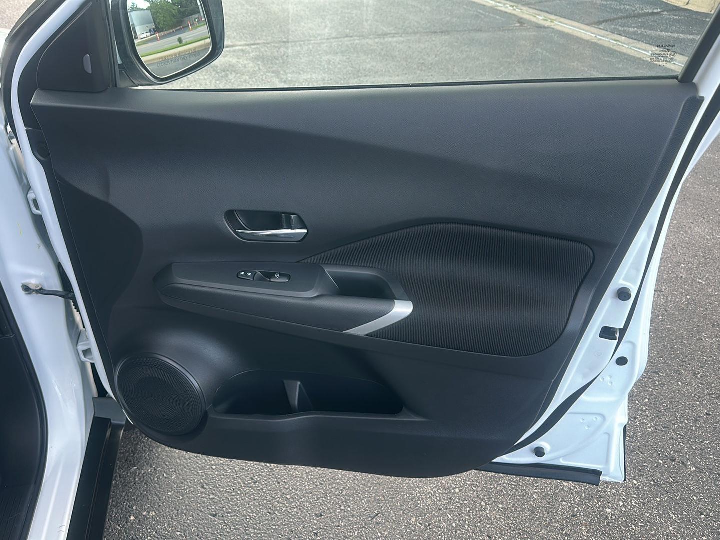 Nissan Kicks SV 2024