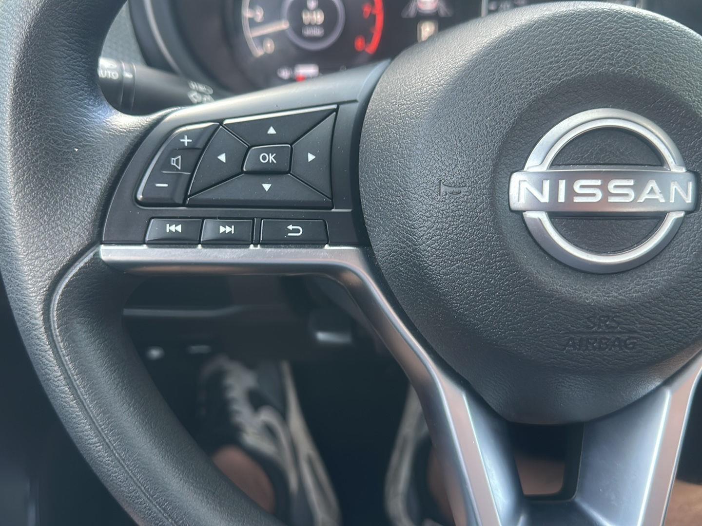 Nissan Kicks SV 2024