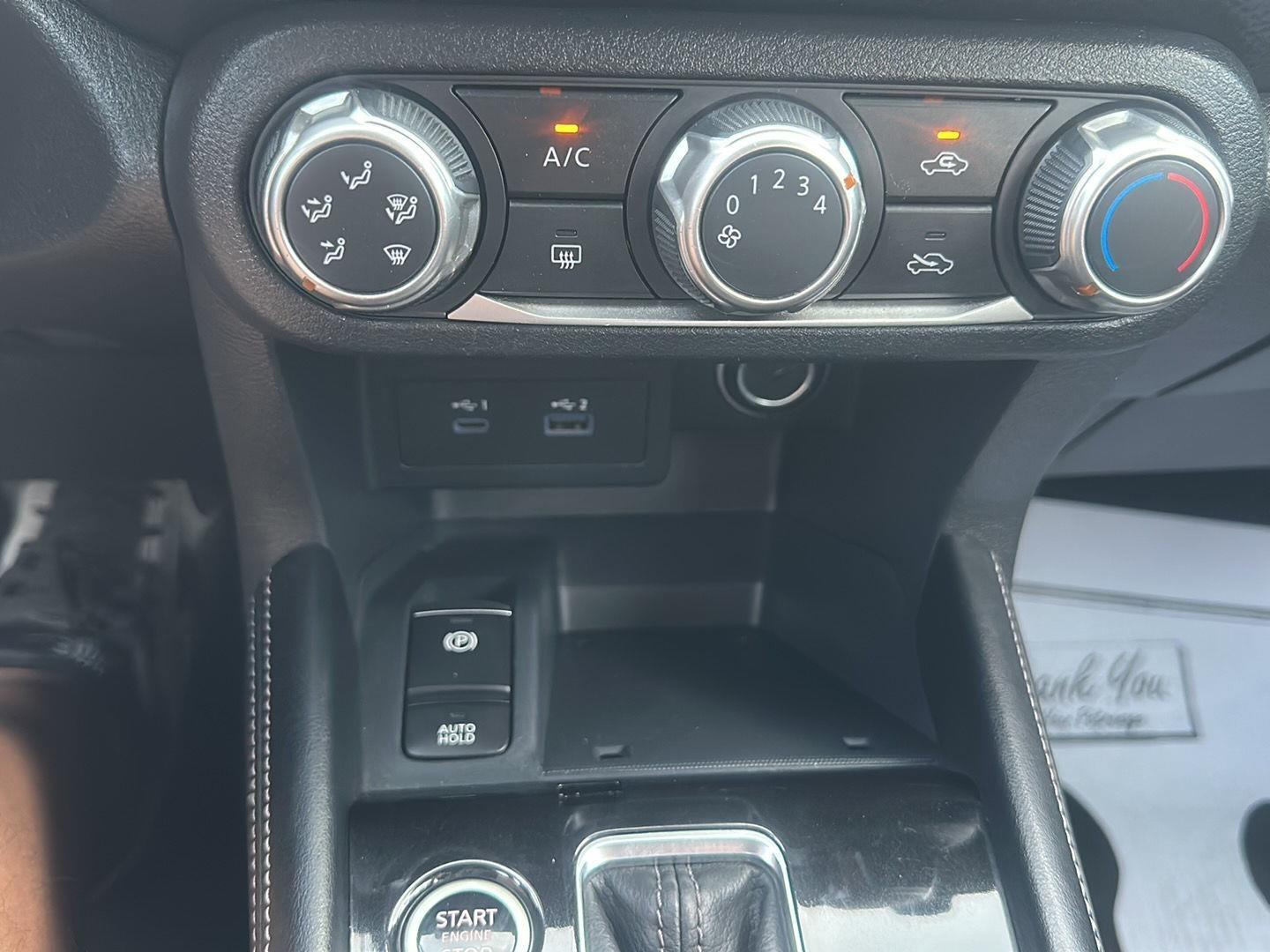 Nissan Kicks SV 2024