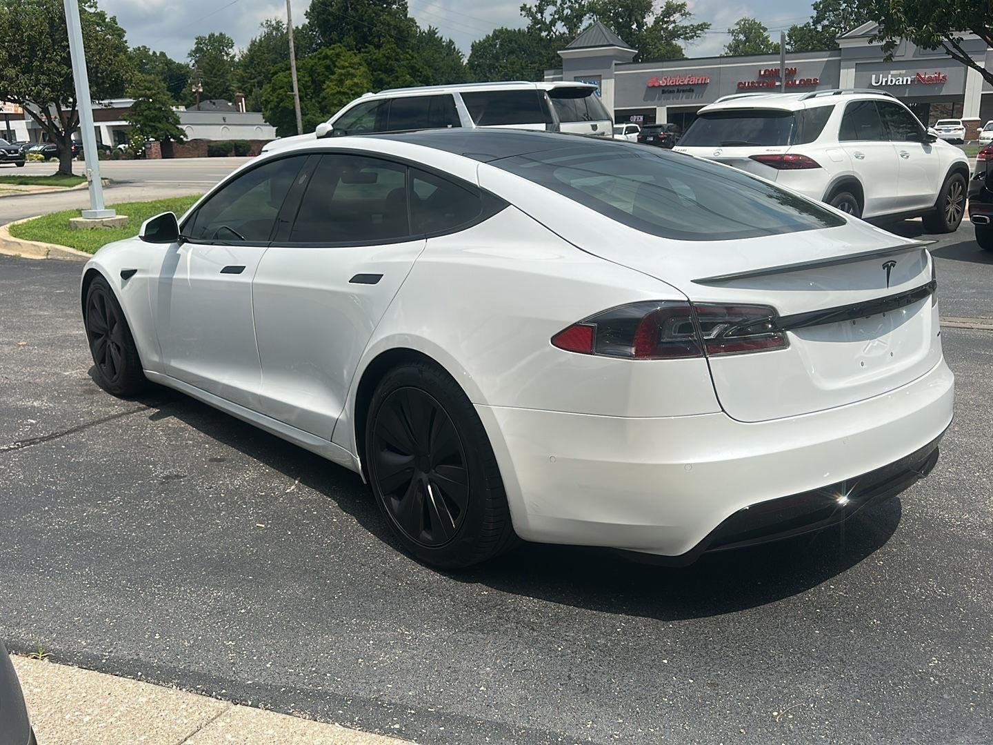 Tesla Model S Long Range 2021