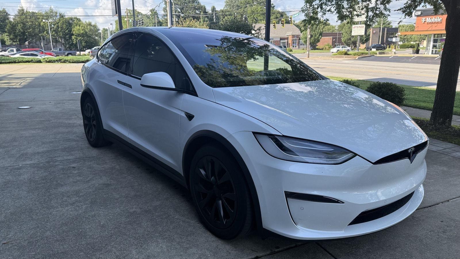 Tesla Model X Plaid 2022