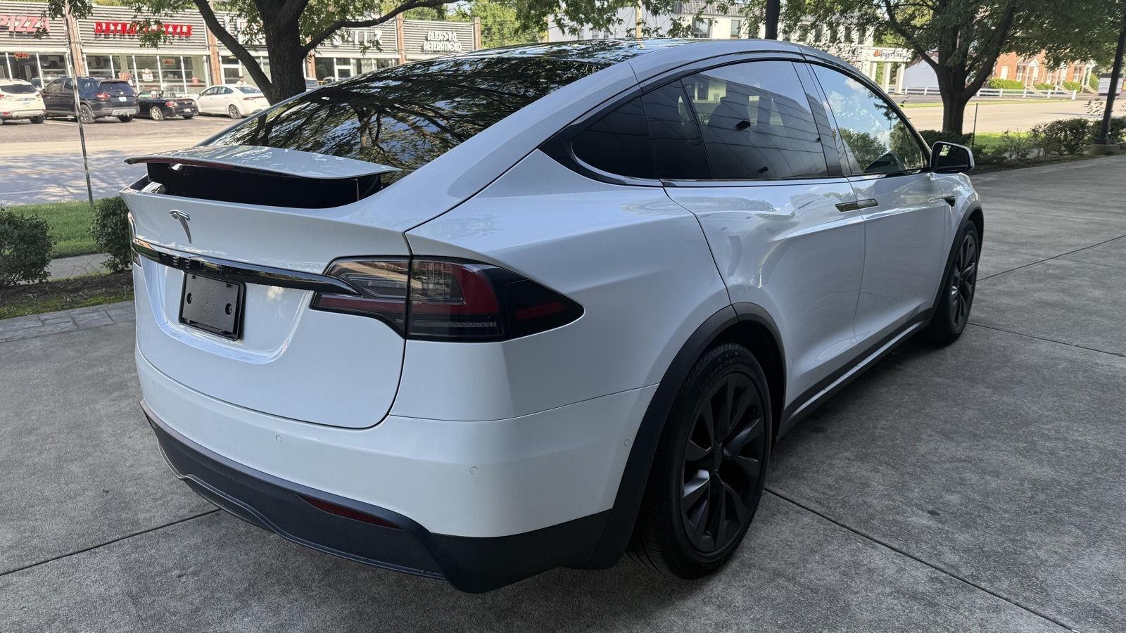 Tesla Model X Plaid 2022