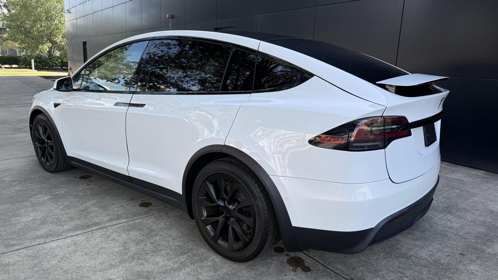 Tesla Model X Plaid 2022