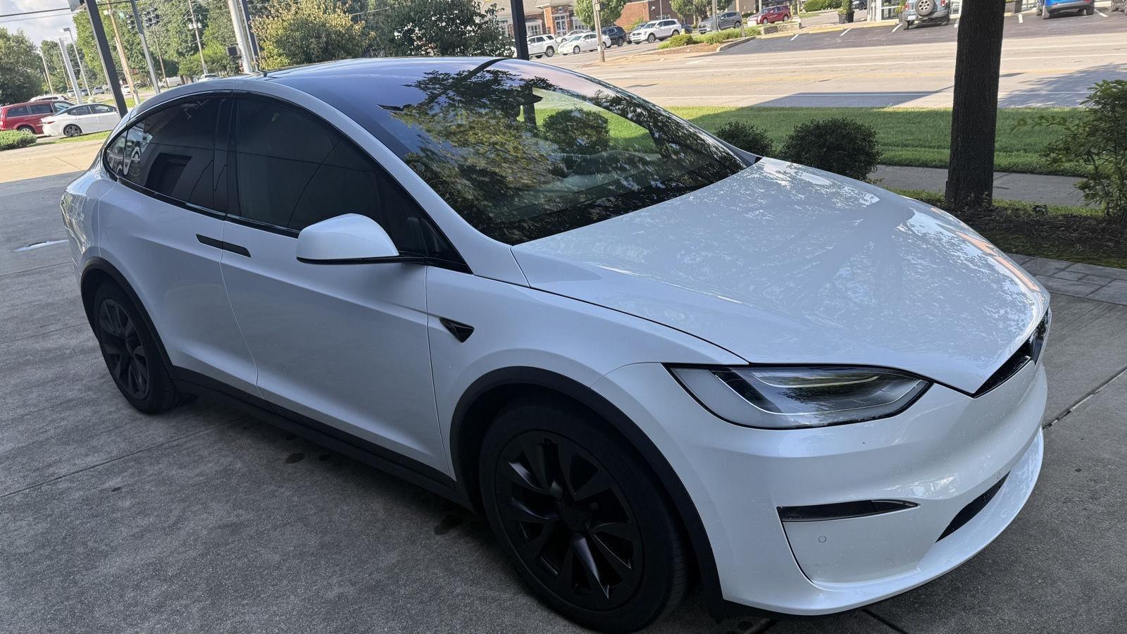 Tesla Model X Plaid 2022