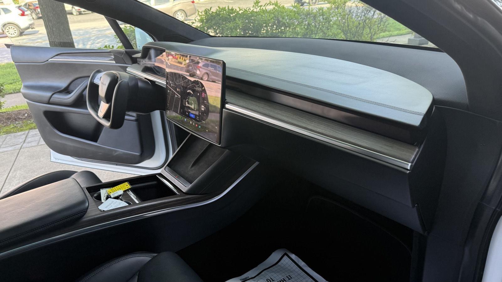 Tesla Model X Plaid 2022