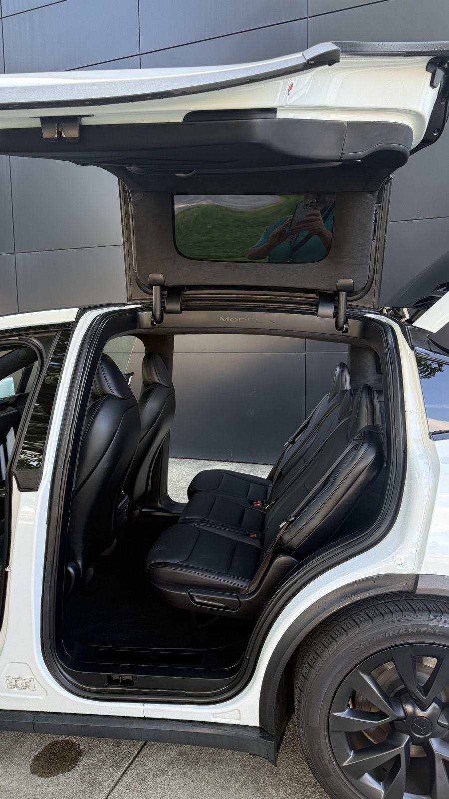 Tesla Model X Plaid 2022
