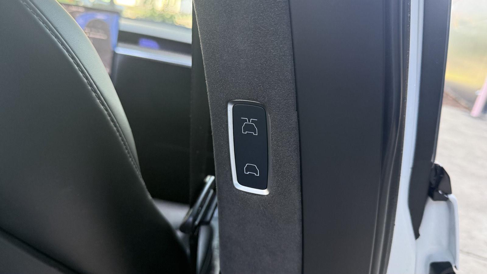 Tesla Model X Plaid 2022