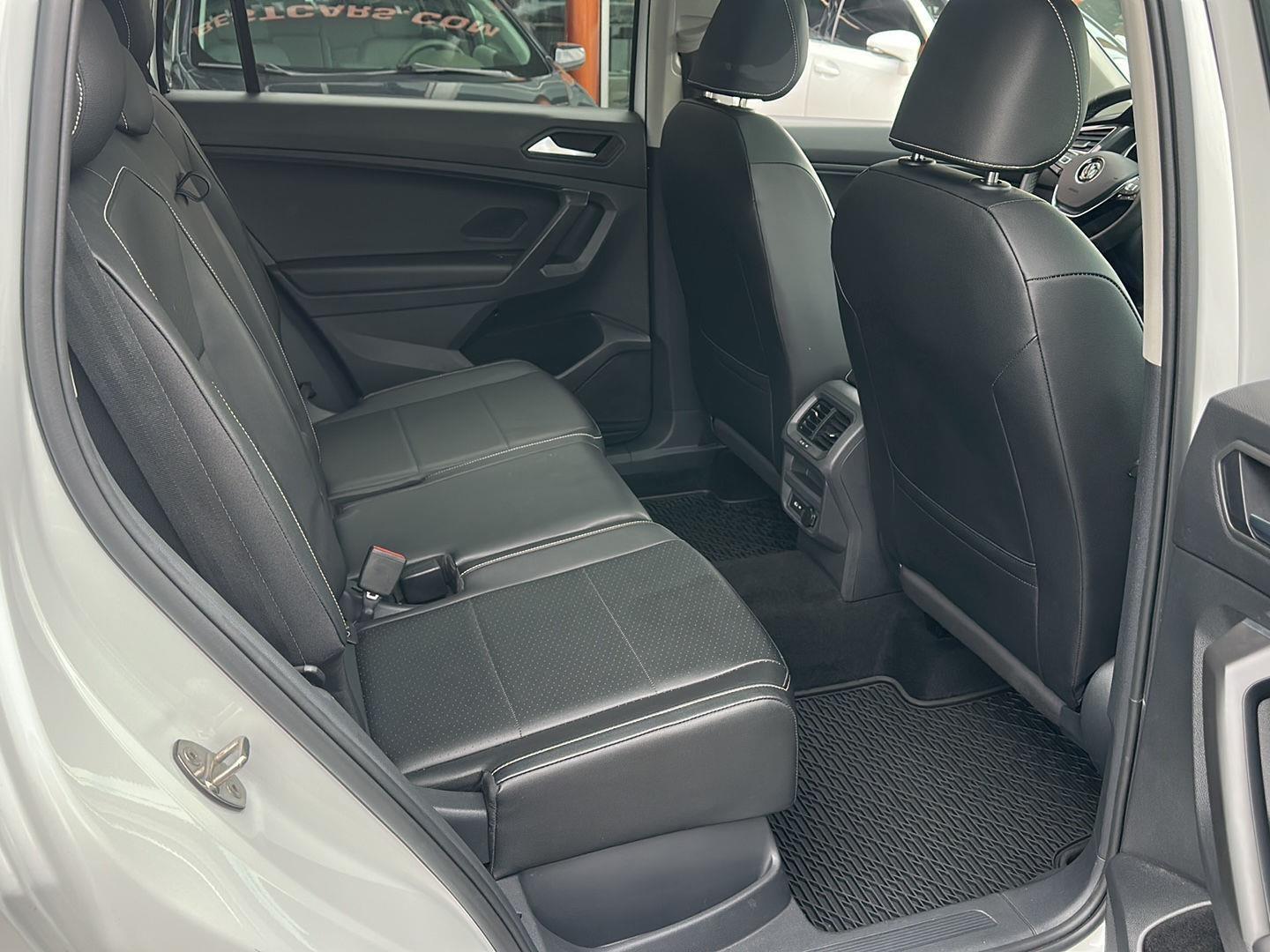 Volkswagen Tiguan SE 4Motion 2021