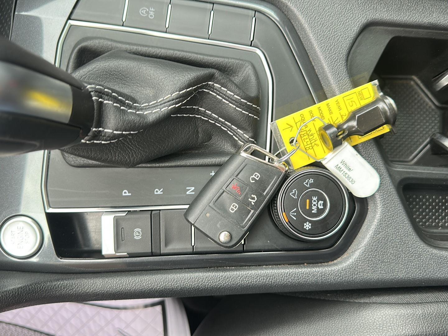 Volkswagen Tiguan SE 4Motion 2021