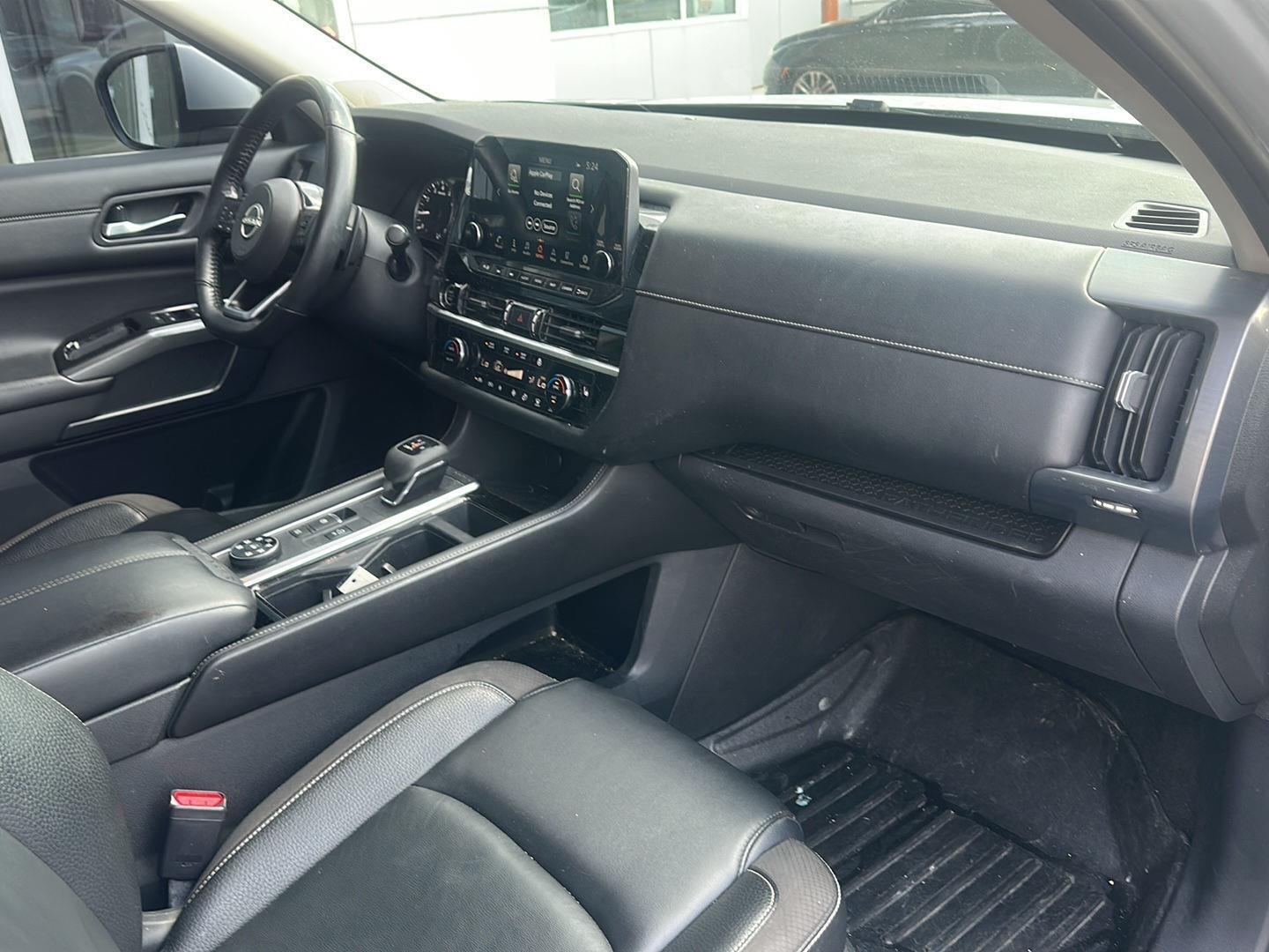 Nissan Pathfinder SL 4WD 2022