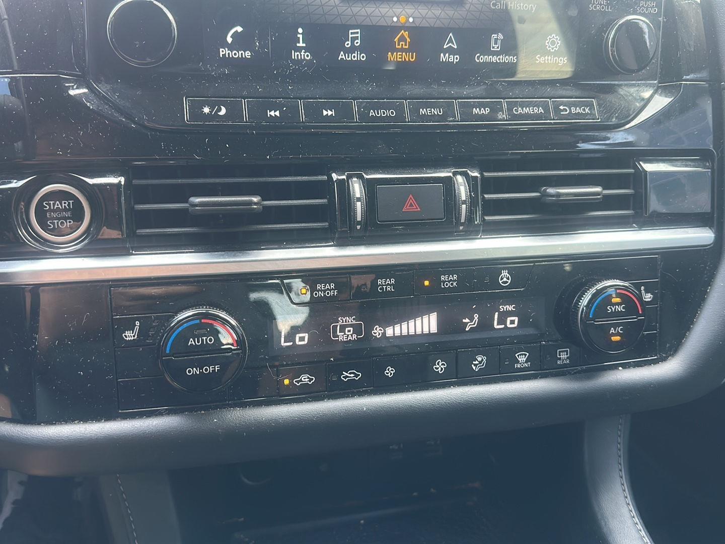 Nissan Pathfinder SL 4WD 2022