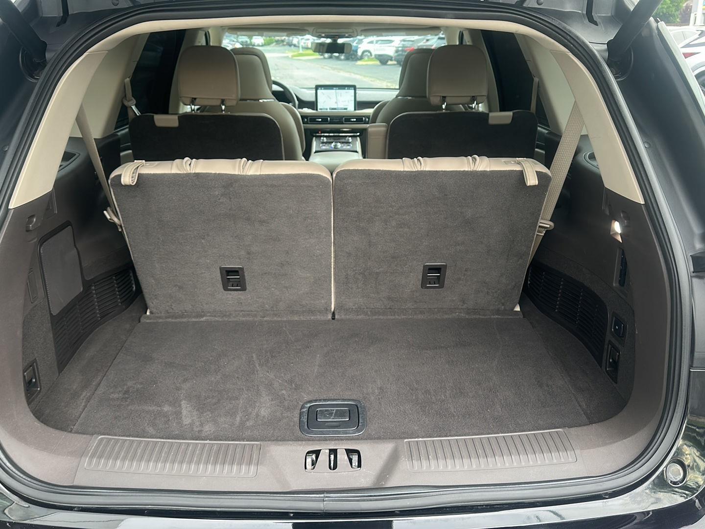 Lincoln Aviator Reserve AWD 2021