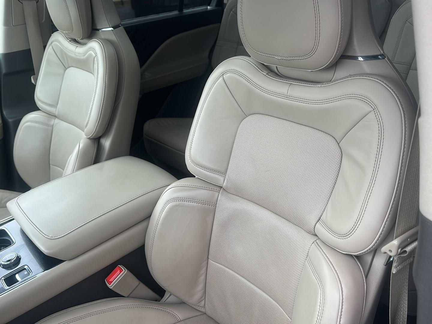 Lincoln Aviator Reserve AWD 2021