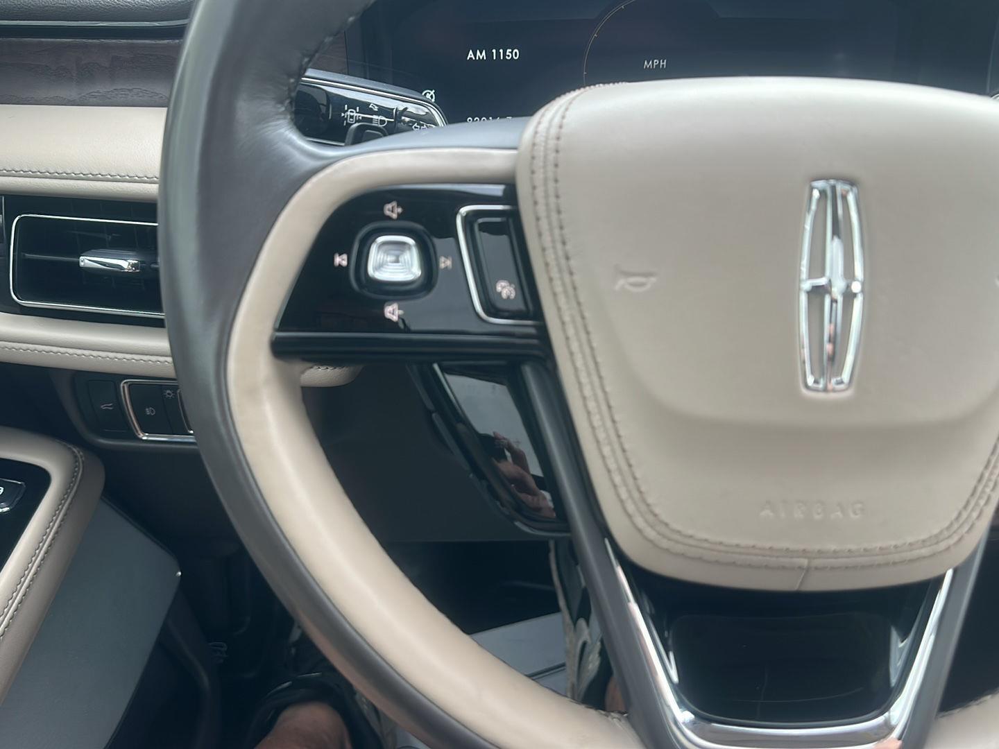 Lincoln Aviator Reserve AWD 2021