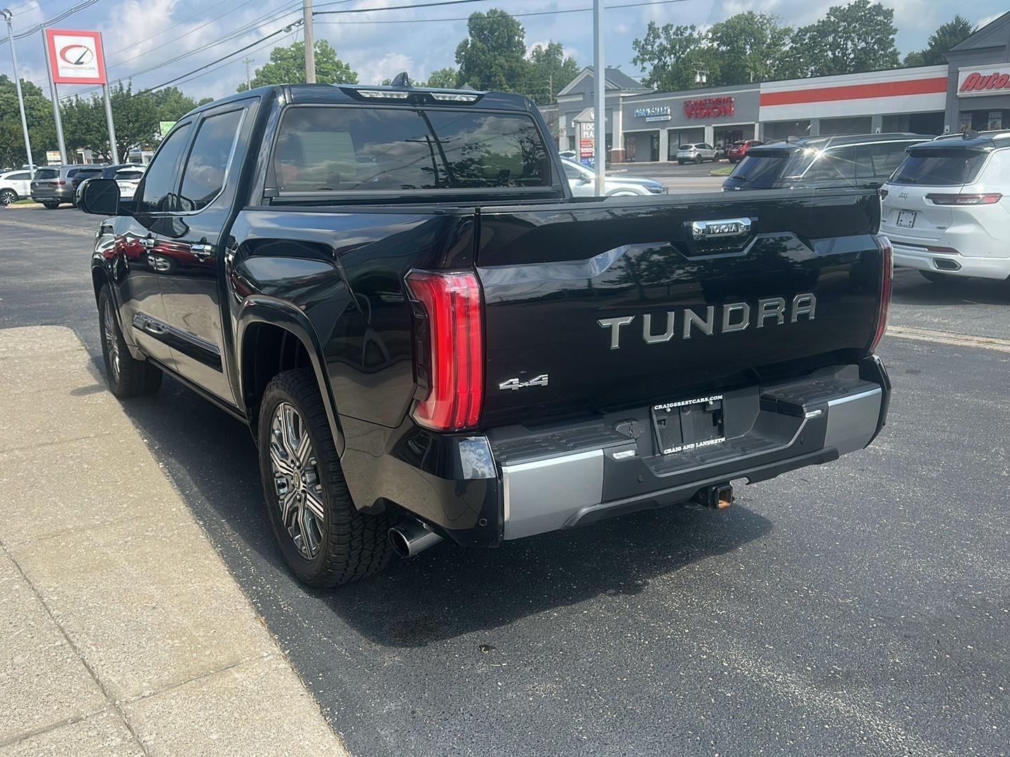 Toyota Tundra Capstone CrewMax 4WD Hybrid 2022
