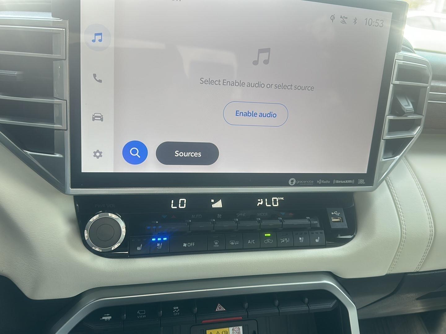 Toyota Tundra Capstone CrewMax 4WD Hybrid 2022