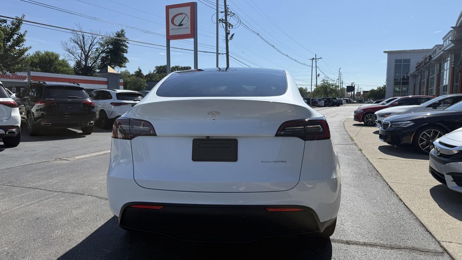 Tesla Model Y Long Range 2023