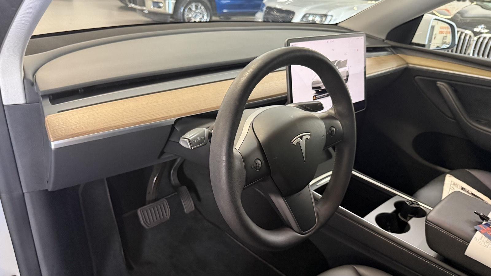 Tesla Model Y Long Range 2023