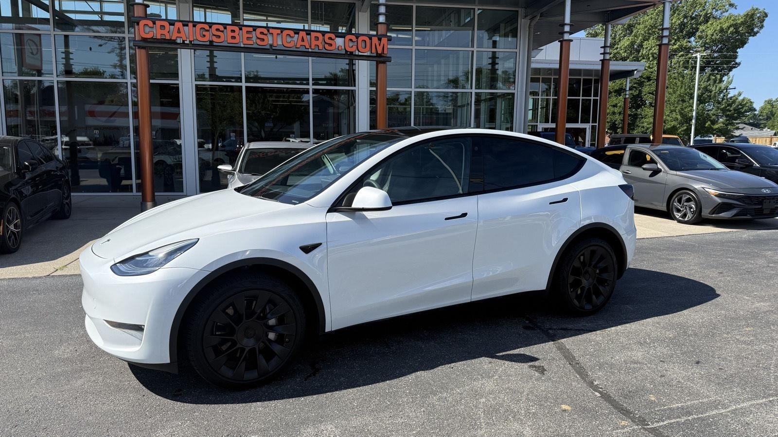Tesla Model Y Long Range 2023
