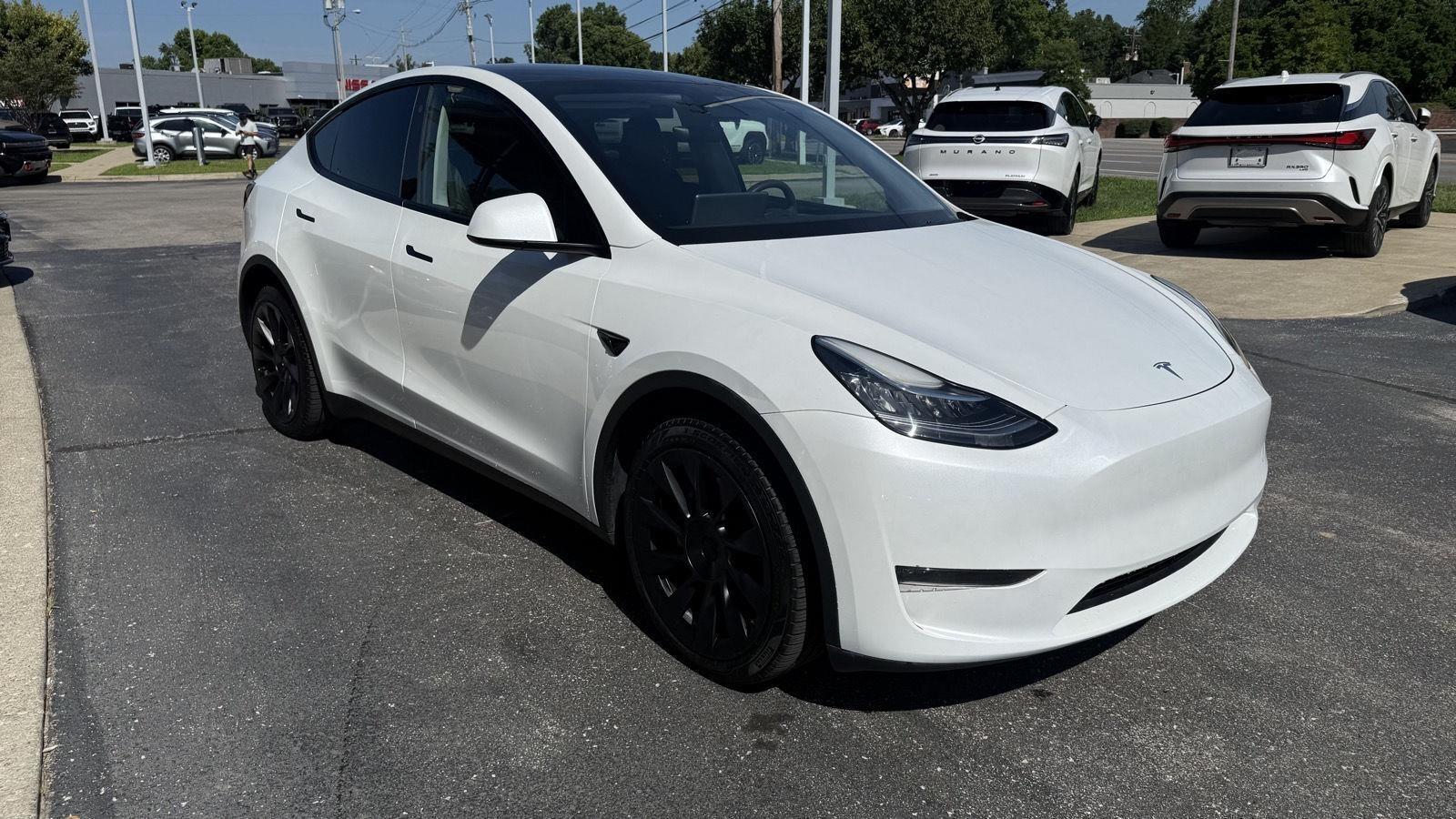 Tesla Model Y Long Range 2023