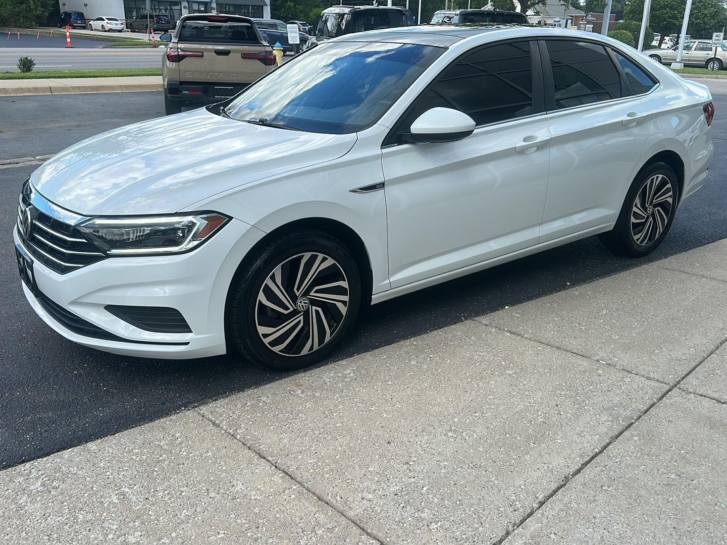 Volkswagen Jetta 1.4T SEL 8A 2020