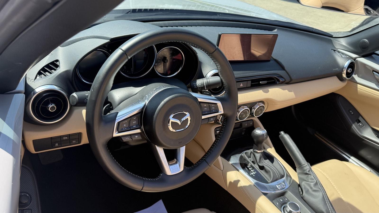 Mazda MX-5 Miata RF Grand Touring 6MT 2025