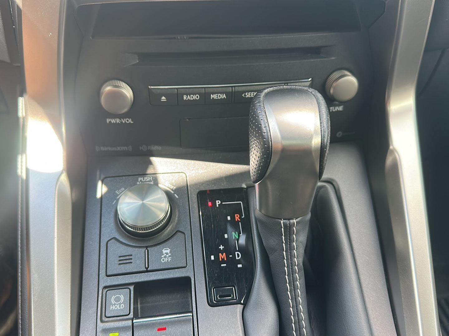 Lexus NX 300 F SPORT AWD 2020