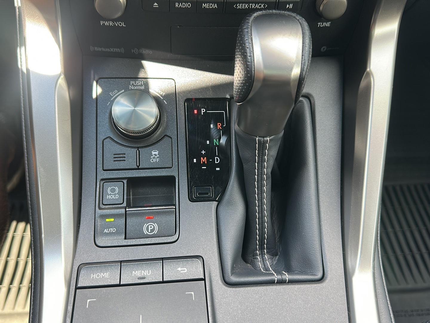 Lexus NX 300 F SPORT AWD 2020