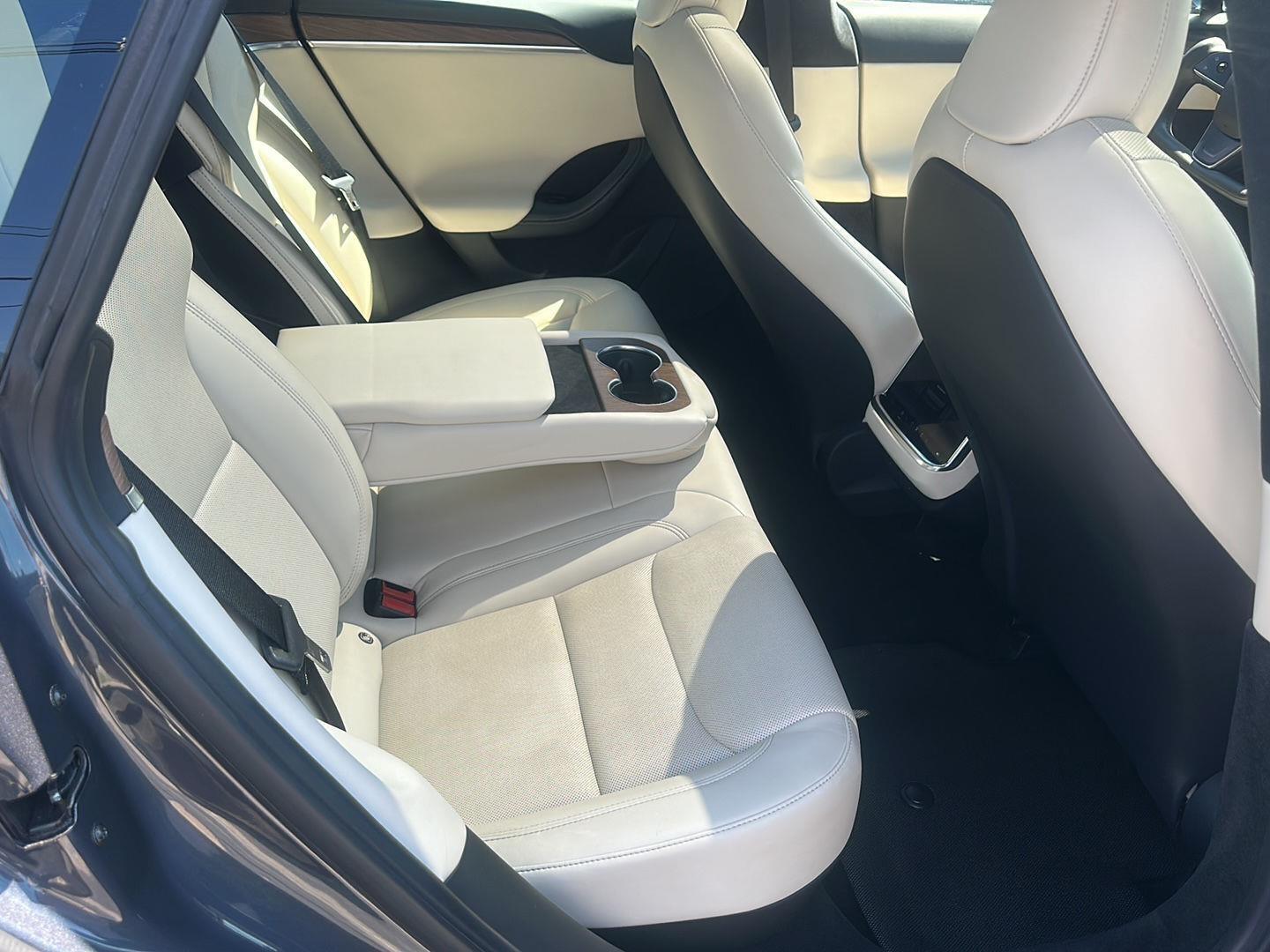 Tesla Model S Long Range 2023