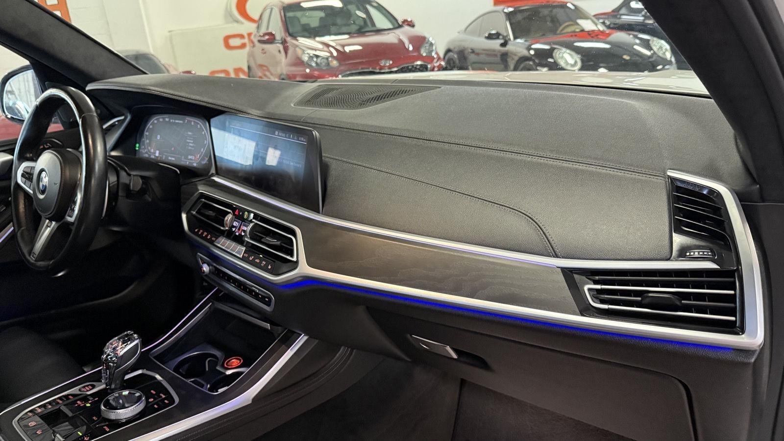BMW X7 M50i 2020