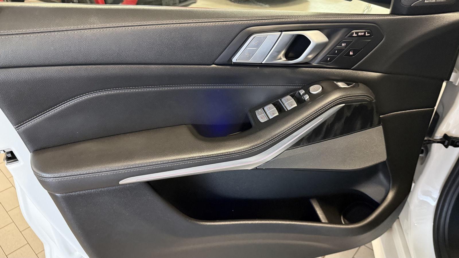 BMW X7 M50i 2020