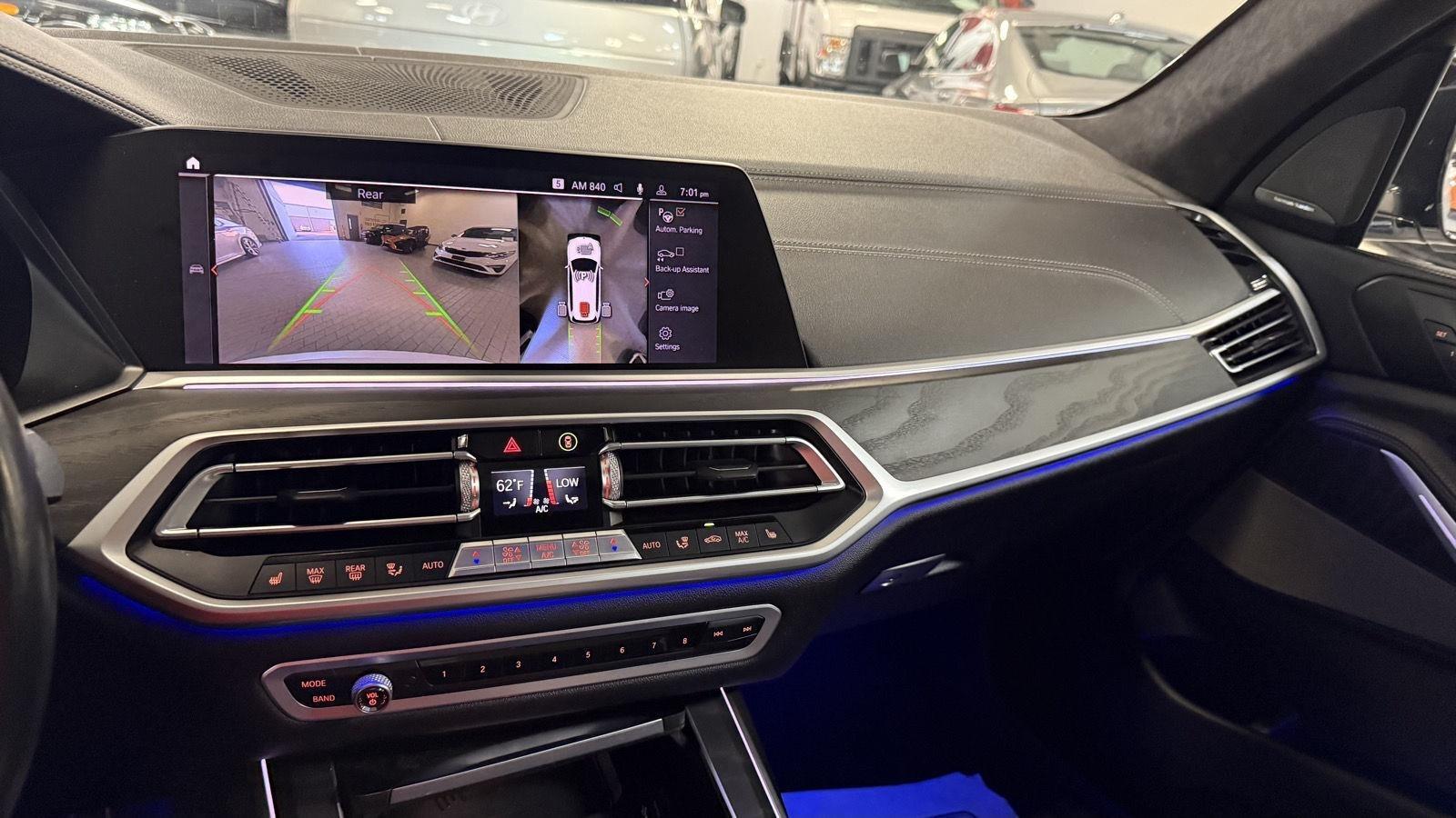 BMW X7 M50i 2020