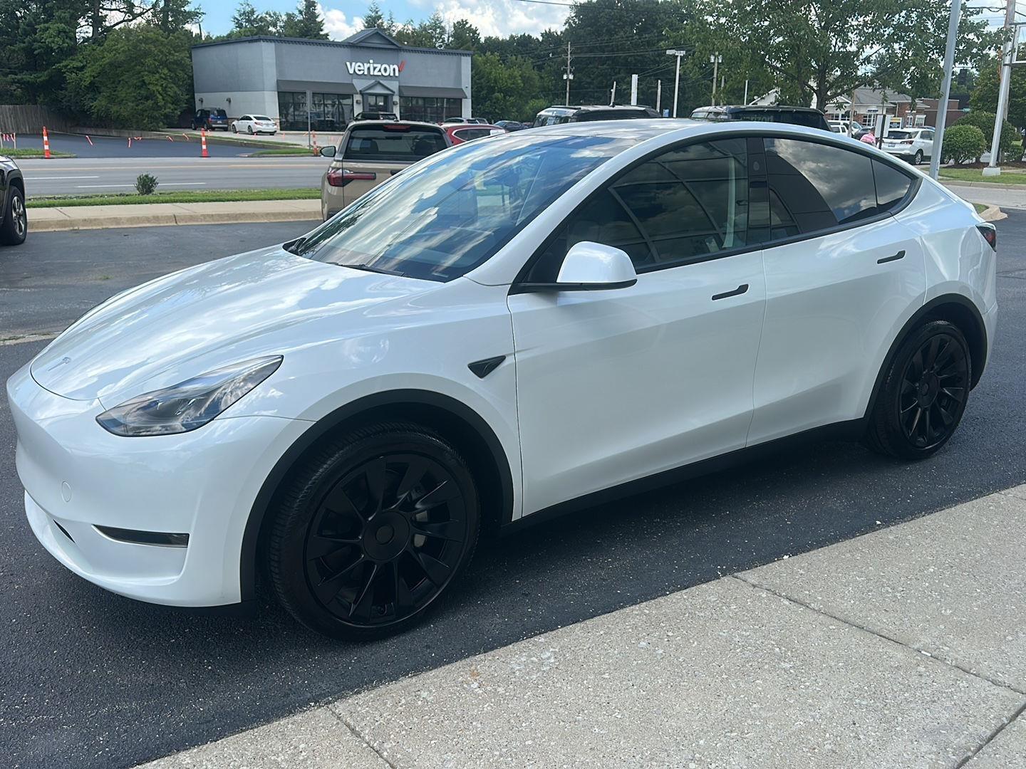 Tesla Model Y Performance 2024