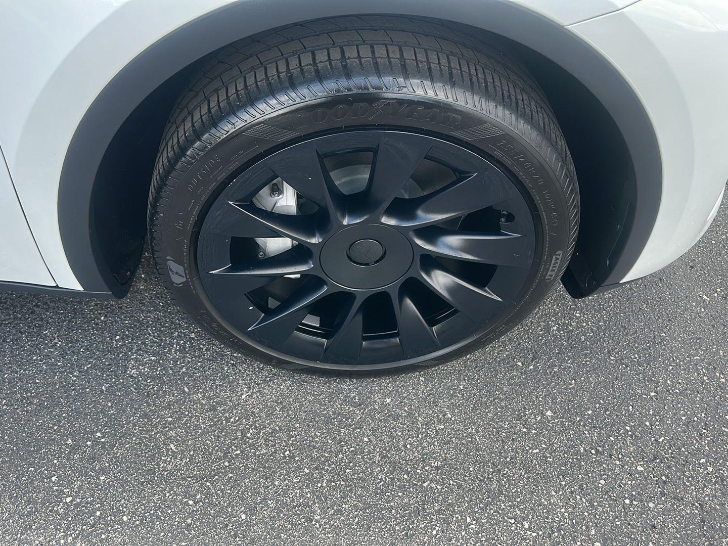 Tesla Model Y Performance 2024